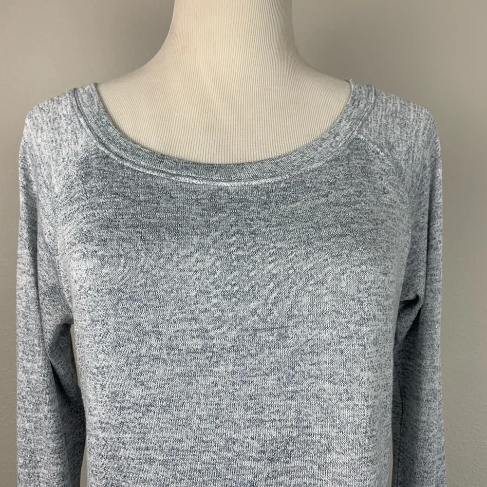 Athleta‎ Pose Tee Heathered Grey Long Sleeve Yoga Top Small 348831-06
